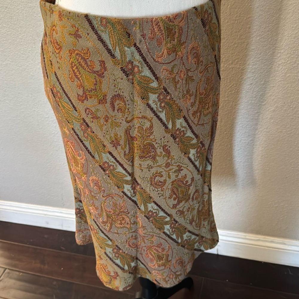 CAbi NWT floral tapestry skirt green teal gold burgundy. Pull on  w stretch.